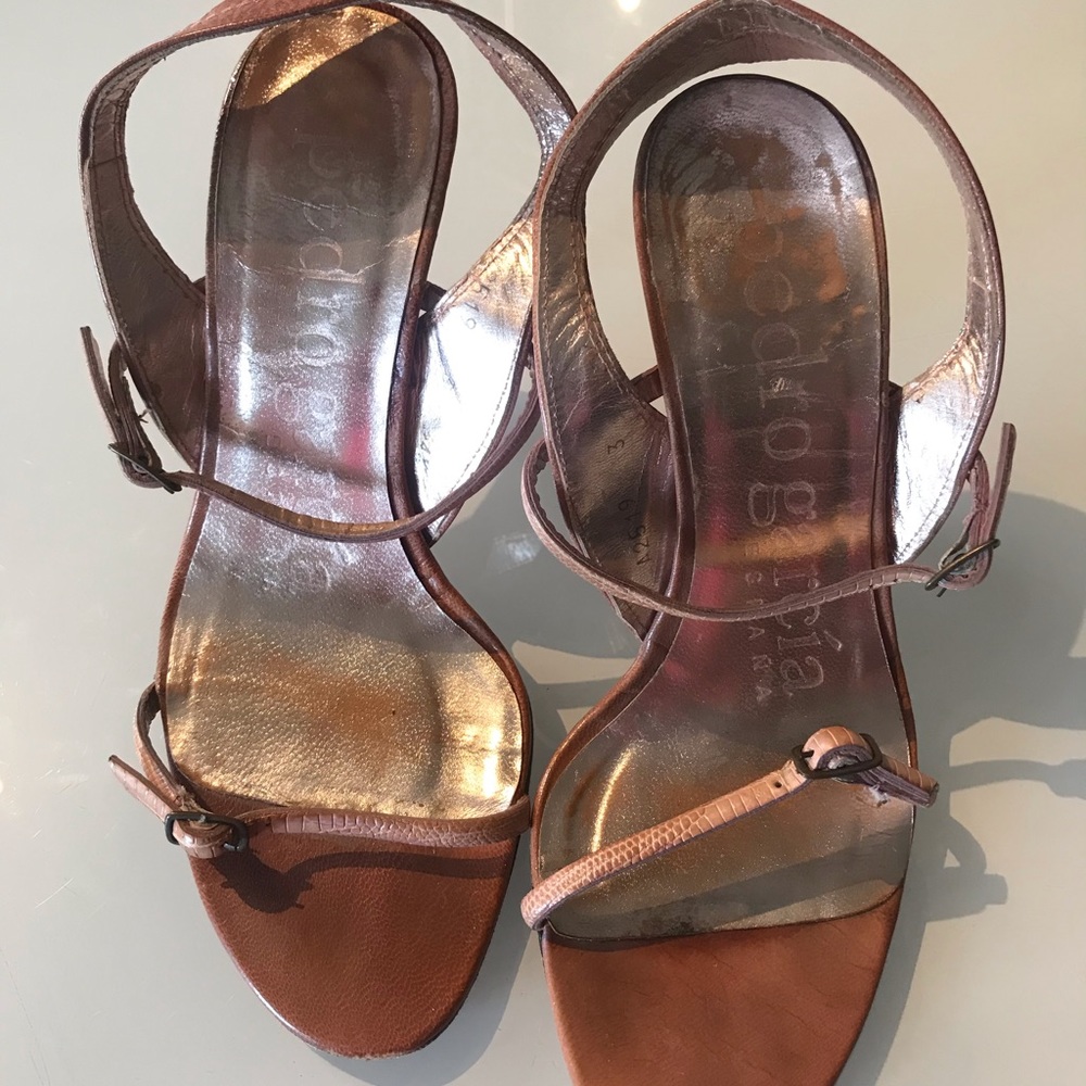 Pedro Garcia pale pink high heels